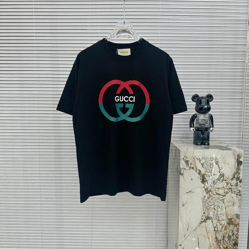 Gucci Men's T-shirts 163